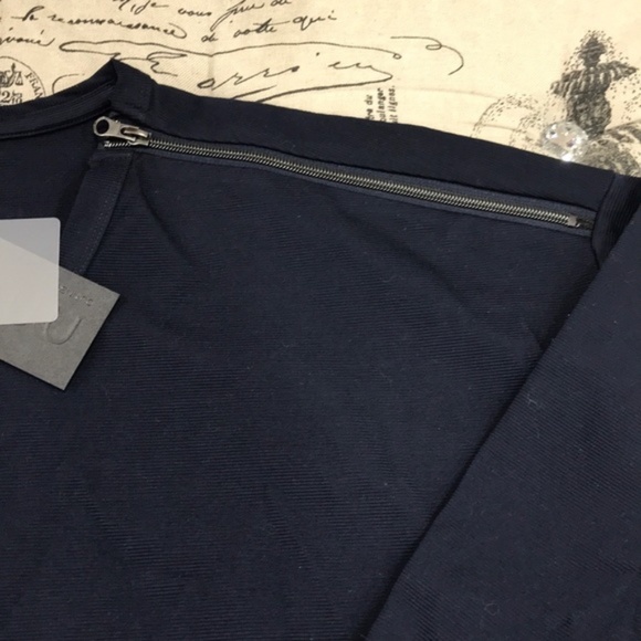 Quinn Hi-Lo Shoulder Zip Pullover Sweater - Picture 5 of 7